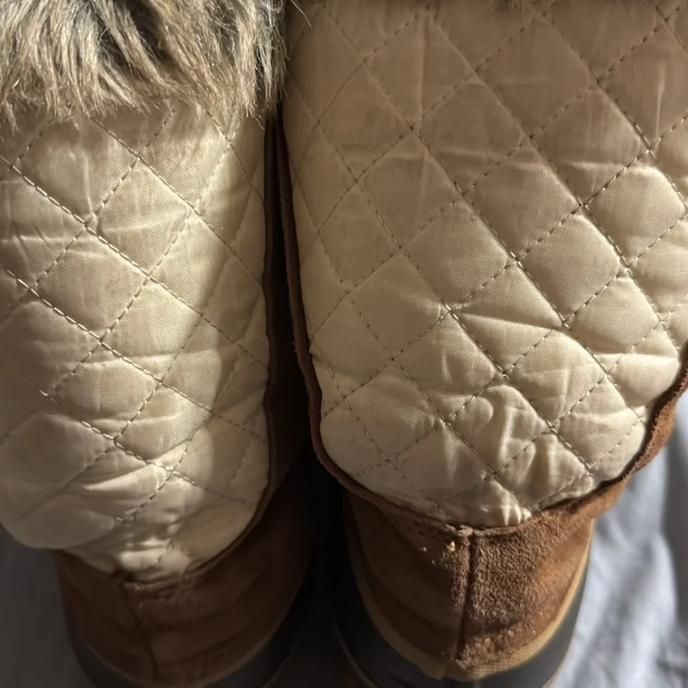NEW! KHOMBU Nordic Tan/Brown/Ivory Winter/Rain Lace Up Boots w/ Faux Fur 🏠